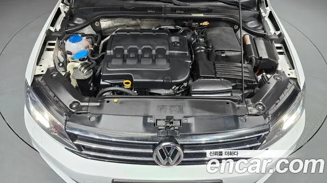 Volkswagen Jetta 2015 thumb 6
