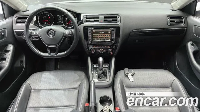 Volkswagen Jetta 2015 thumb 7