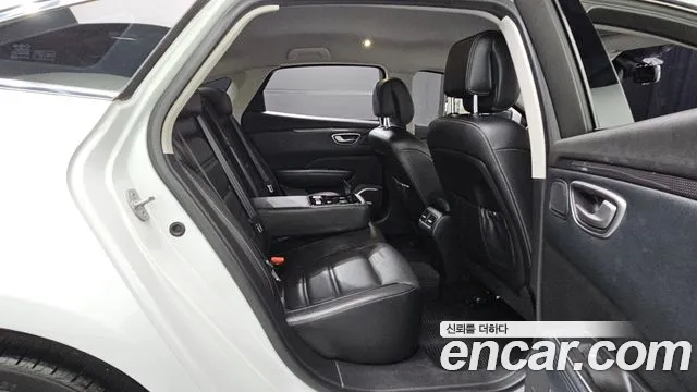 Renault-KoreaSamsung Megane 2016 thumb 11
