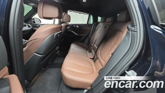 BMW X6 2025 thumb 11