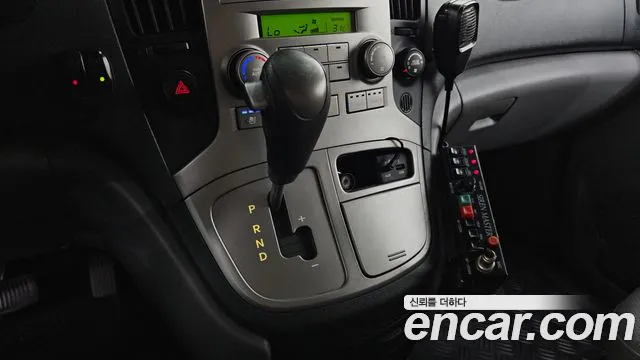 Hyundai Starex 2013 thumb 9