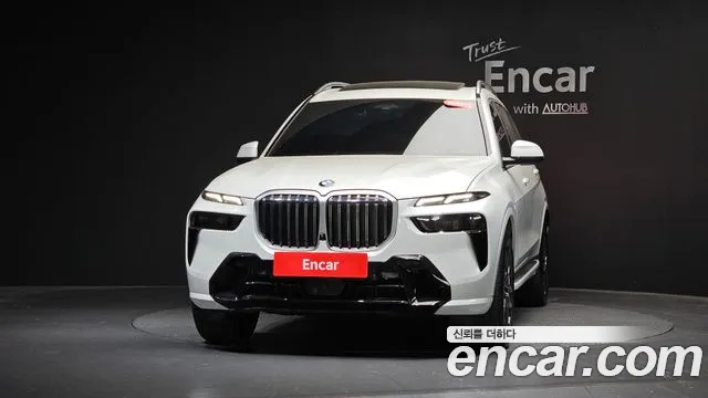 BMW X7 2025 thumb 2