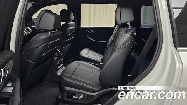 BMW X7 2025 thumb 11