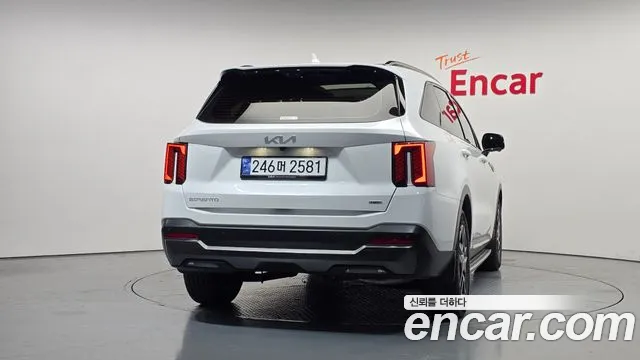 Kia Sorento 2023 thumb 4