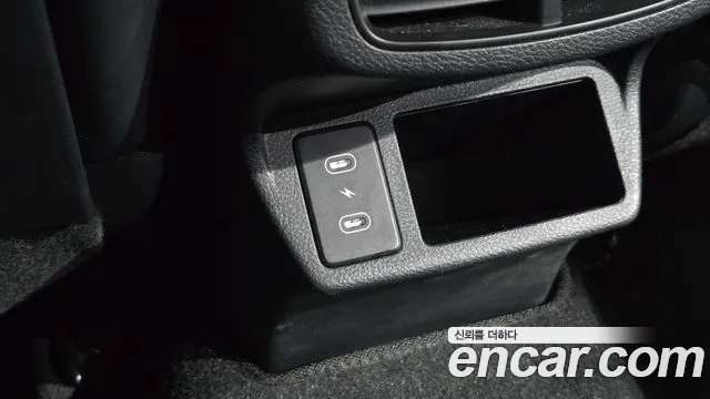 Kia Seltos 2024 thumb 12