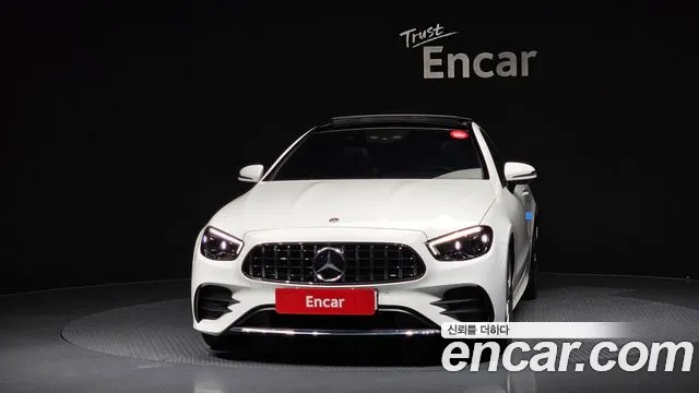 Mercedes-Benz E-Класс 2021 thumb 3