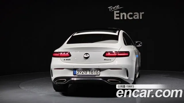 Mercedes-Benz E-Класс 2021 thumb 4