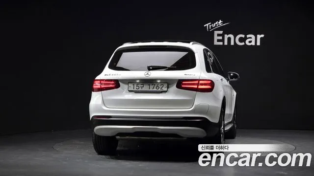 Mercedes-Benz GLC 2018 thumb 3