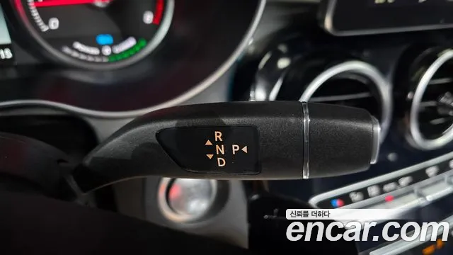 Mercedes-Benz GLC 2018 thumb 8