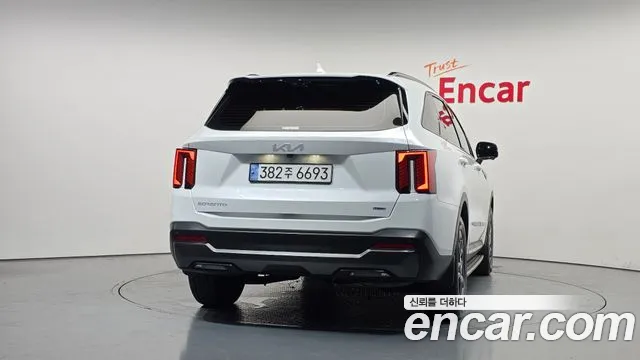 Kia Sorento 2024 thumb 4