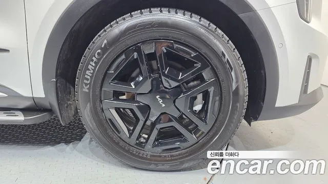 Kia Sorento 2024 thumb 5