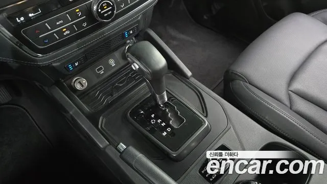 KG_Mobility_Ssangyong Rexton 2021 thumb 9