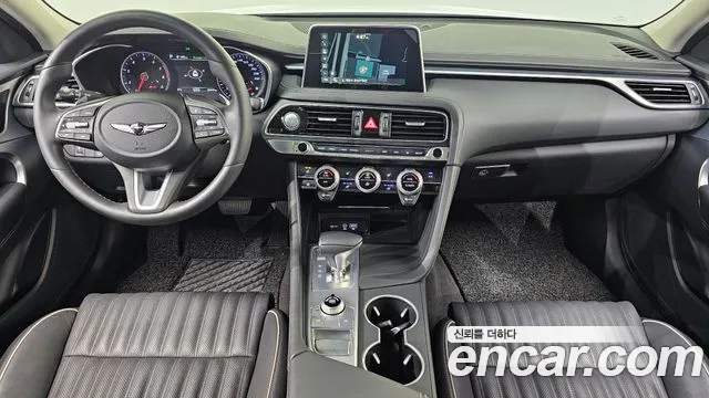 Genesis G70 2019 thumb 6