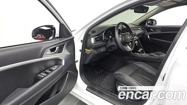 Genesis G70 2019 thumb 9