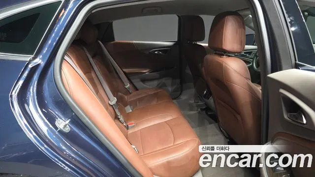 ChevroletGMDaewoo Malibu 2018 thumb 11