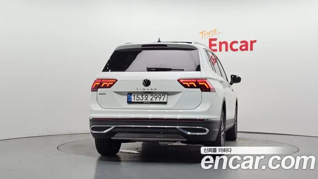 Volkswagen Tiguan 2022 thumb 4