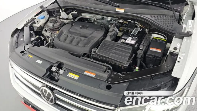 Volkswagen Tiguan 2022 thumb 6