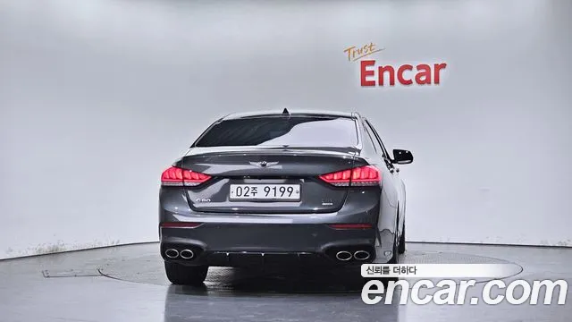 Genesis G80 2017 thumb 4