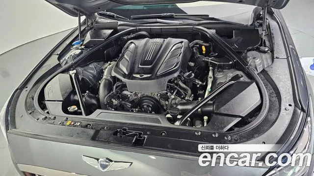 Genesis G80 2017 thumb 6