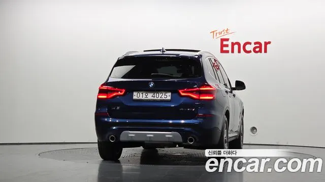 BMW X3 2019 thumb 3