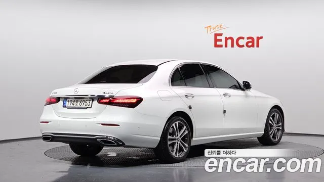 Mercedes-Benz E-Класс 2021 thumb 2