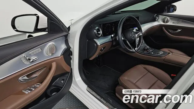 Mercedes-Benz E-Класс 2021 thumb 10