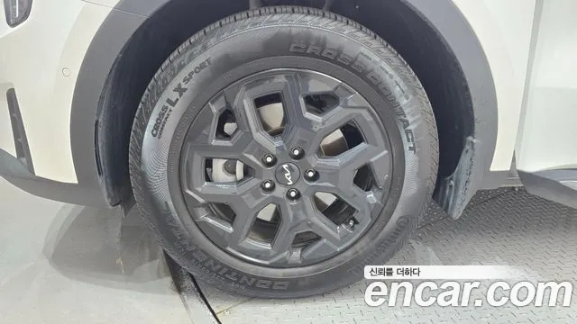 Kia Sorento 2024 thumb 5