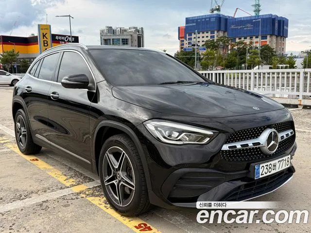 Mercedes-Benz GLA 2020 thumb 11