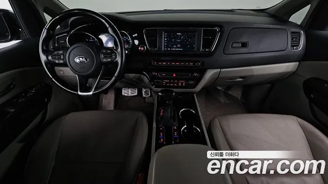 Kia Carnival 2019 thumb 7