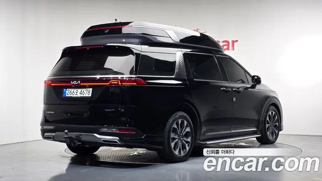 Kia Carnival 2022 thumb 2