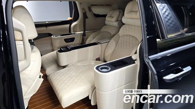 Kia Carnival 2022 thumb 11