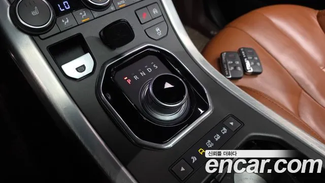Land Rover Range Rover Evoque 2015 thumb 9