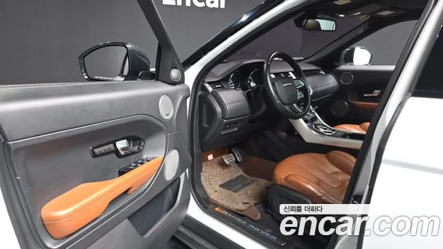 Land Rover Range Rover Evoque 2015 thumb 10