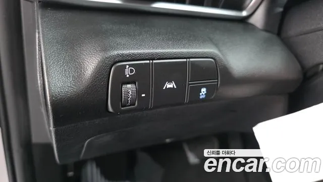 Hyundai Avante 2020 thumb 12