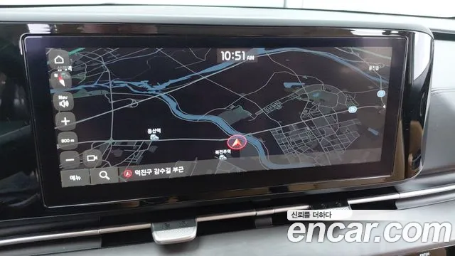 Kia Carnival 2021 thumb 9