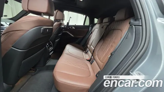 BMW X6 2025 thumb 11