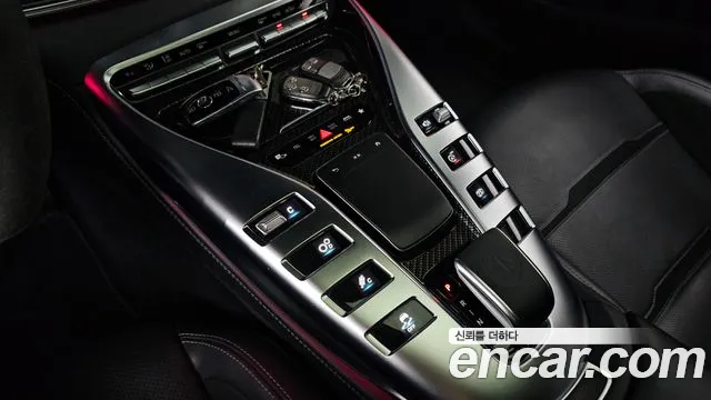 Mercedes-Benz AMG GT 2022 thumb 9