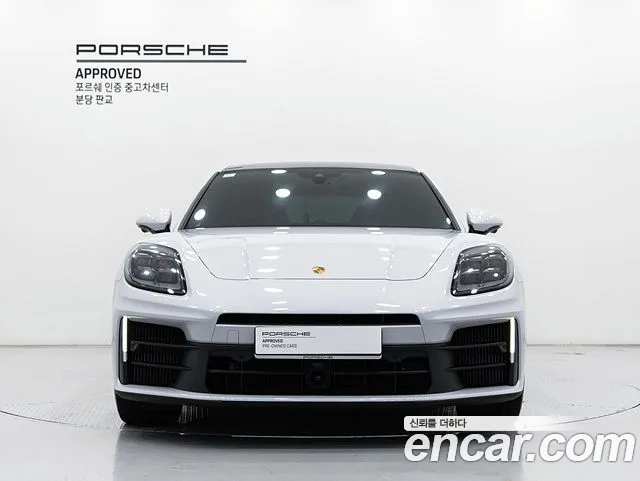 Porsche Panamera 2025 thumb 3