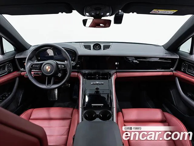 Porsche Panamera 2025 thumb 7
