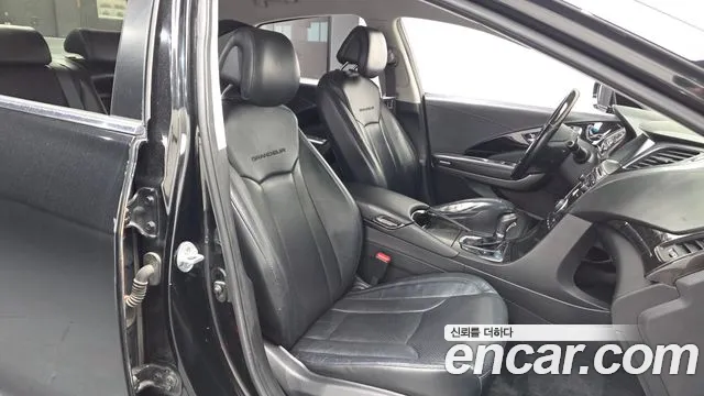 Hyundai Grandeur 2014 thumb 11