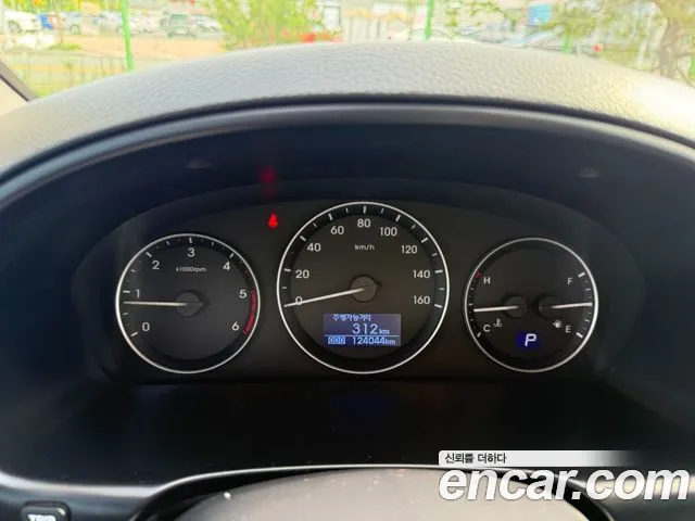 Hyundai Starex 2017 thumb 8