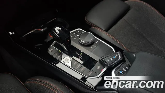 BMW 1-Series 2020 thumb 9