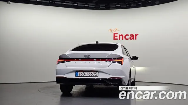 Hyundai Avante 2021 thumb 4