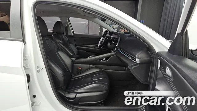 Hyundai Avante 2021 thumb 12