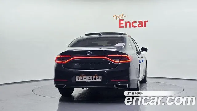 Hyundai Grandeur 2017 thumb 4