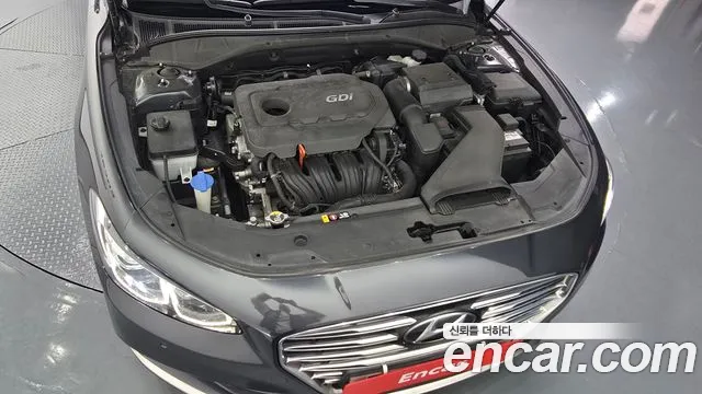 Hyundai Grandeur 2017 thumb 6