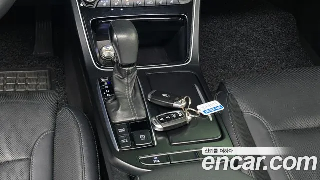 Hyundai Grandeur 2017 thumb 9