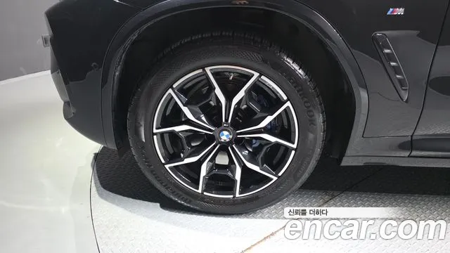 BMW X4 2024 thumb 5