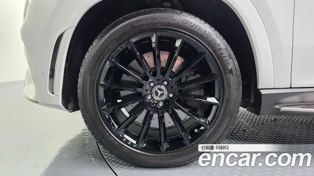 Mercedes-Benz GLE 2022 thumb 4