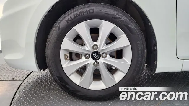 Hyundai Accent 2016 thumb 5